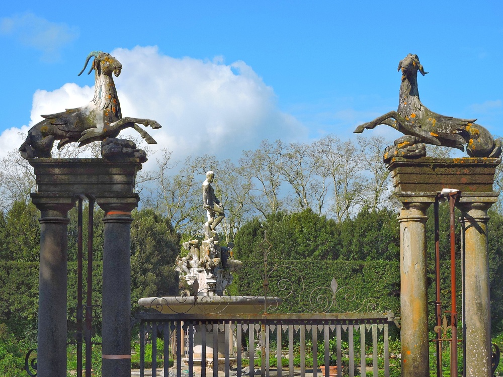  Boboli Gardens 